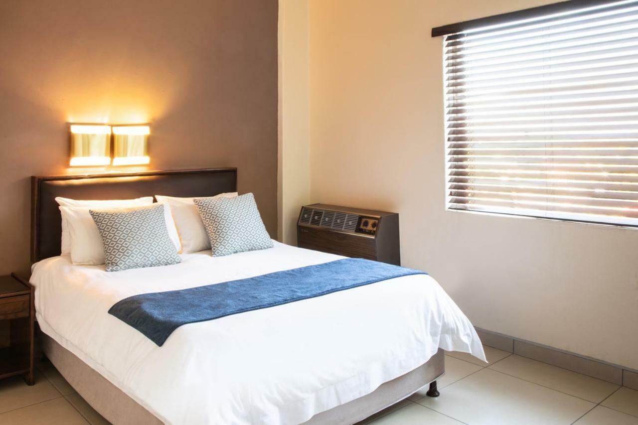 Elgro Hotel Potchefstroom Dış mekan fotoğraf
